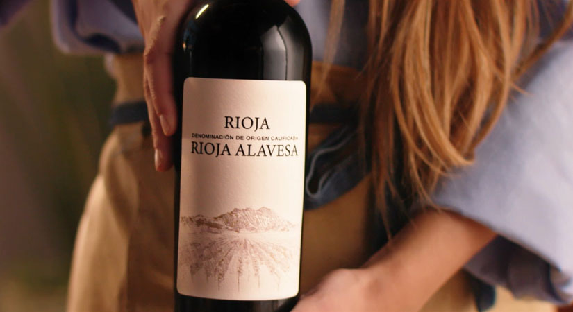 El Gobierno Vasco presenta Soy Rioja Alavesa y mi etiqueta lo dice todo